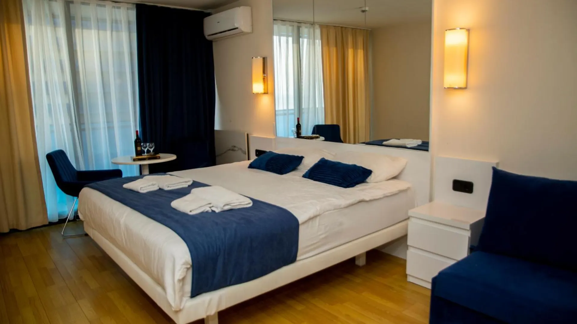 Apartahotel Spend Your Time In Batumi In Orbi City N7